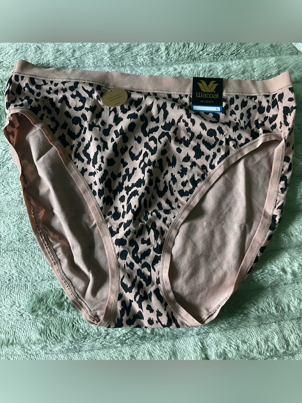 NWT Wacoal Women's Hi-Cut Leopard Print Bikini Supima Cotton